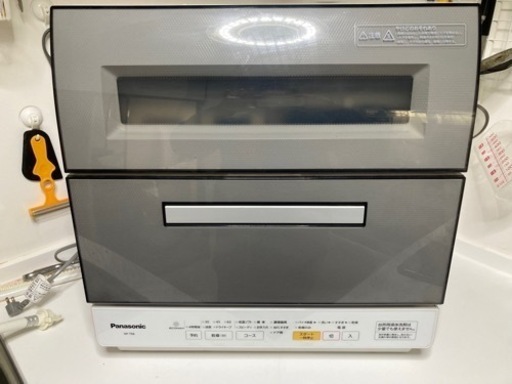 【2015年製】　Panasonic NP-TR8 食器洗い乾燥機