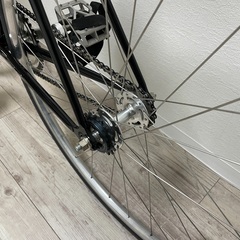 ピストバイク　dosnoventa barcelona