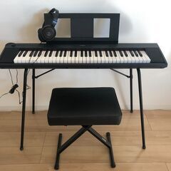 ポータブルキーボード 電子ピアノ  YAMAHA NP-12B ...