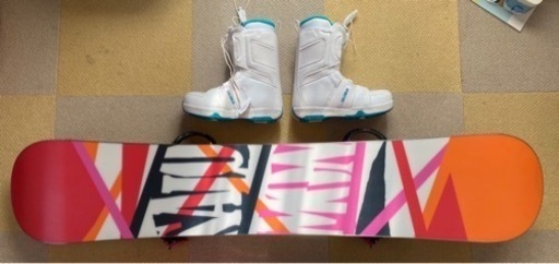 ☆全部揃う　Salomonスノーボード3点セット＋ケース