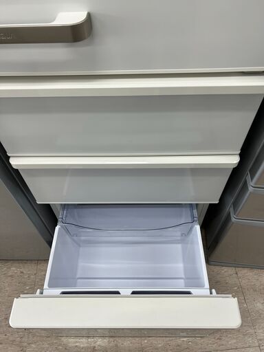 冷蔵庫探すなら「リサイクルR」❕ 冷凍2室でまとめ買い派・作り置き派にピッタリ❕ 購入後取り置きにも対応 ❕ R1331