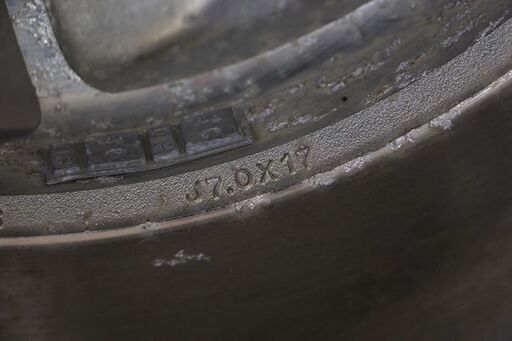 KAOTIK　ケオティック J7.0×17 5H　PCD114.3　ET50? OFF+50? (A413ywxY)