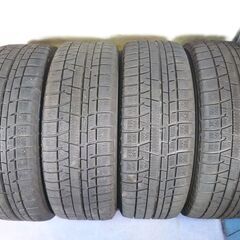 冬16インチ リーフ セレナ オーリス 旧車 マークⅡ クラウン セドリック セフィーロ スカイライン シルビア  205/55R16 浅いミゾ~末期山 ヨコハマ 中古４本