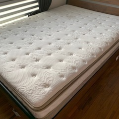 ニトリダブルベット　フレームとマットレス