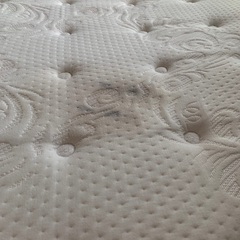 ニトリダブルベット　フレームとマットレス