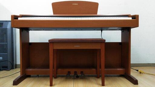 大幅値下げ！　YAMAHA　ヤマハ　電子ピアノ J-8000　 動作良好　88鍵 椅子付　元値185,000円（税抜）