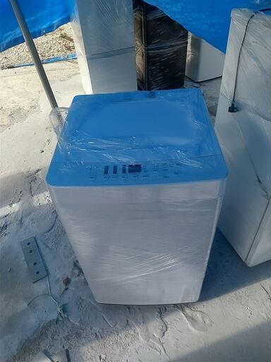 Y!　【高年式 2021年製】　ハイセンス　 amadana 全自動洗濯機 5.5kg AT-WM5511-WH シンプル