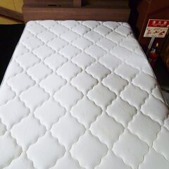 ダブルベッド マットレス付き 引出し2杯 幅141×奥行213×高さ80.5cm 
