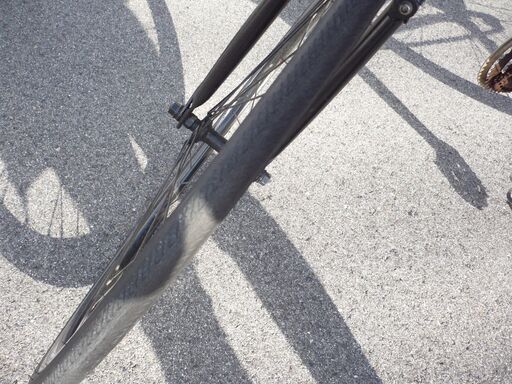 ジモティ来店特価!!! クロスバイク CRB7018 ブラック J-108