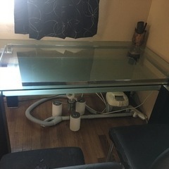 ガラステーブル ダイニングテーブル