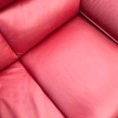 ニトリ　3人用本革ソファー　赤　値引不可