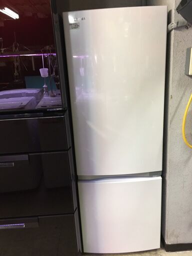 ☆中古 激安！！￥14,800！！TOSHIBA　東芝　170㍑2ドア冷蔵庫　家電　2019年製　GR-P17BS(W）型　幅48cmｘ奥行58cmｘ高さ137cm　【BBL138】