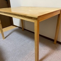 木製ダイニングテーブルセット(椅子4脚付き)
