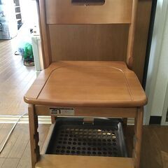 【無料】コクヨ・木製 勉強机の椅子