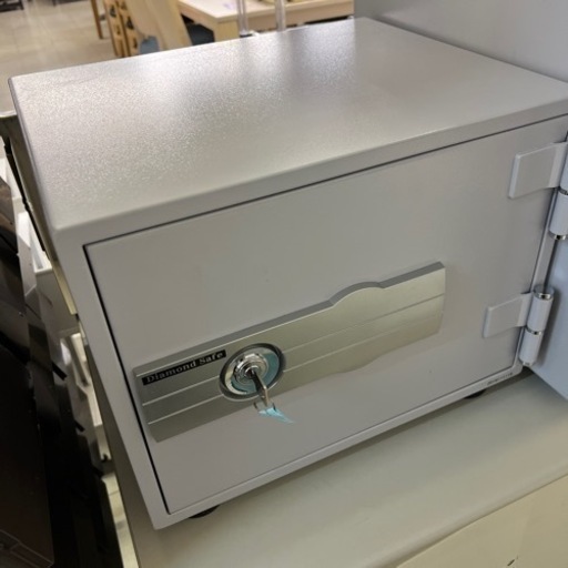 金庫 Diamond safe 美品