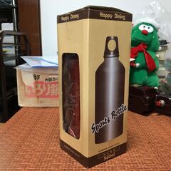 【未使用品】560ml アルミ製スポーツボトル レッド赤 冷水専用 