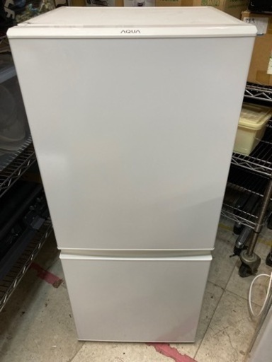 【新生活応援】2020年製 AQUA 右開き126L 2ドアノンフロン冷蔵庫