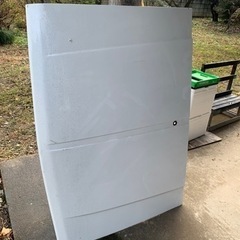 日産　ダットサン　720 トラック　ボディパーツ