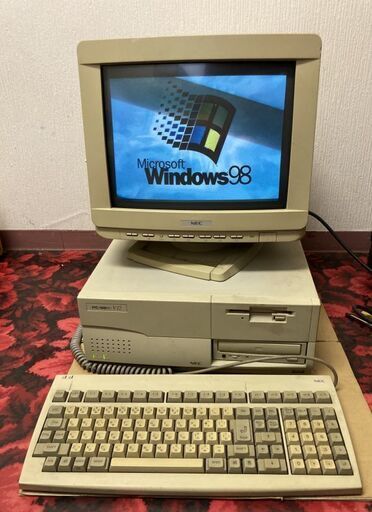【取引中】NEC PC-9821V12/SR5A デスクトップPC＠モニター付き
