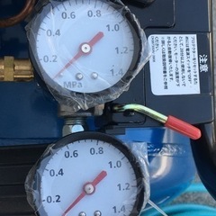 美品！アネスト岩田◇オイル式コンプレッサ◇24リットルタンク◇HX0600