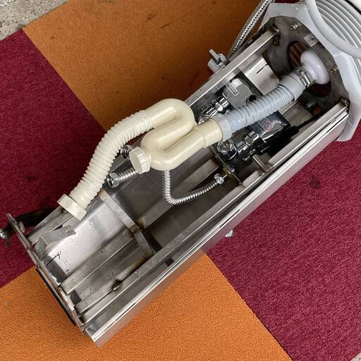 ⭕⭕⭕PR4/23 シャンプー台 美容室 ユニット シャワー台 洗髪器 現状品  
