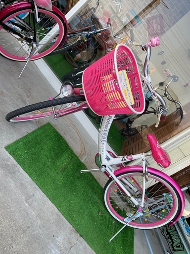 商談中　子供自転車　22インチ　ピンク　新古車