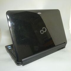 即使用可 ブラック ノートパソコン 中古良品 15.6型 富士通 AH550/5B 