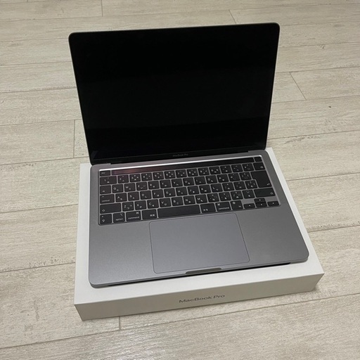 Apple MacBook Pro M1チップ搭載13インチ ！スペースグレイ　2021