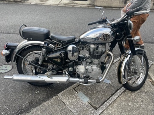 ロイヤルエンフィールドクラシック500