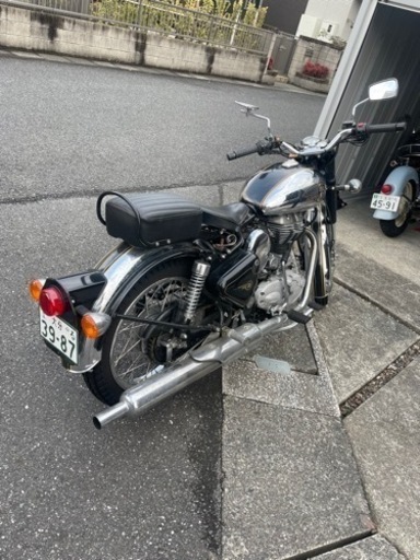 ロイヤルエンフィールドクラシック500