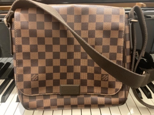 値下げしました。ルイヴィトン　ショルダーバッグ　超美品