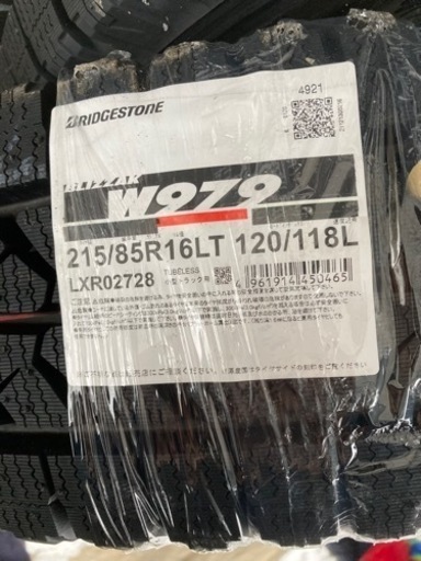 21年製　新品　ブリヂストン　W979 215/85R16