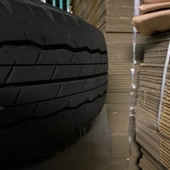 新車外しノーマルタイヤ