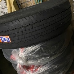 新車外しノーマルタイヤ