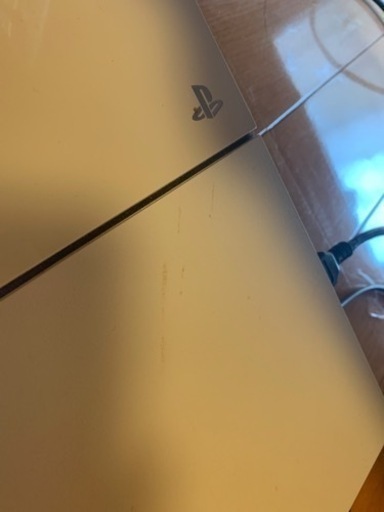 PS4初期(500GB)とELECOM拡張( 235GB)とソフト付き