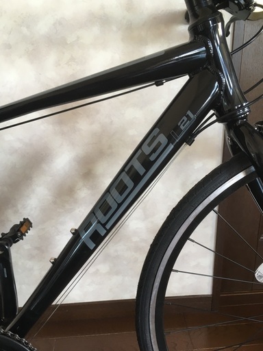新車半額 クロスバイク ROOTS 700x28c