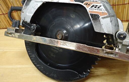マキタ 165mm電子造作用精密マルノコ(厚切り込み65mm) HS6403(チップソー付き)