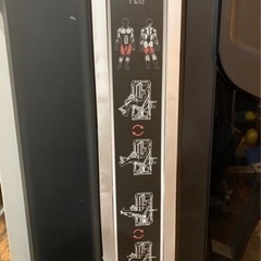 トレーニング器具　レッグプレス