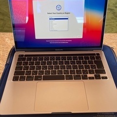 【ネット決済】最新フルスペックMacBookPro-シルバー8コ...