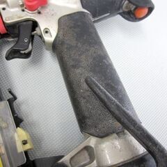 日立工機 55mm 常圧 仕上釘打機 NT55M2 ケース付き 日立 仕上げ釘