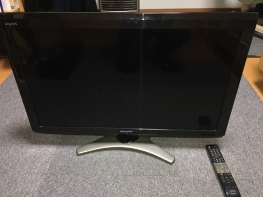 シャープ　32型液晶テレビ