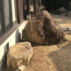 庭石　踏み石　縁側石　鑑賞用岩　お譲りします
