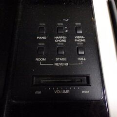 中古アップライトピアノ ディアパソン D25BAT 消音機能付き 高さ121cm 製造番号117***