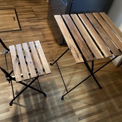 イケア のTARNOテルノー 屋外用折りたたみ椅子とテーブル