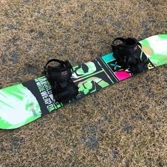 【ネット決済】【引き渡し相手決定】スノーボードセット　K2 板＋...