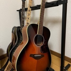 【ネット決済・配送可】美品　アコースティックギター　YAMAHA...