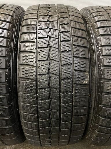 タイヤ走行短め【DUNLOP WM01 225/55R17】スタッドレス【BS NR223 17
