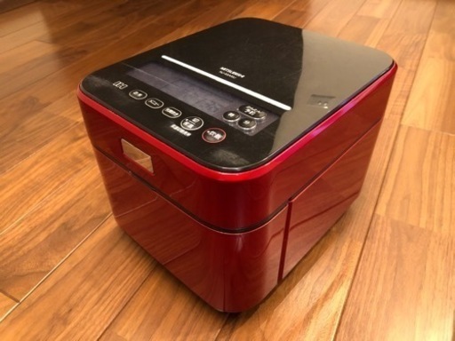 交渉中です！三菱電機　炭炊釜炊飯器　NJ-XSA10J