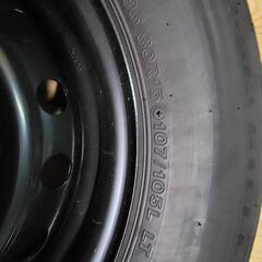 ハイエース　ワイド　(１ナンバー)　純正　15インチ　ブリジストン　タイヤ　　6穴