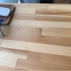 カウンターテーブル　　あと1時間